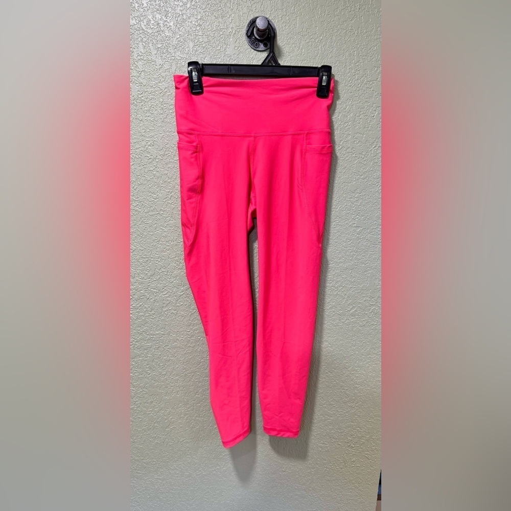 Old Navy Women's Pink Leggings Size M